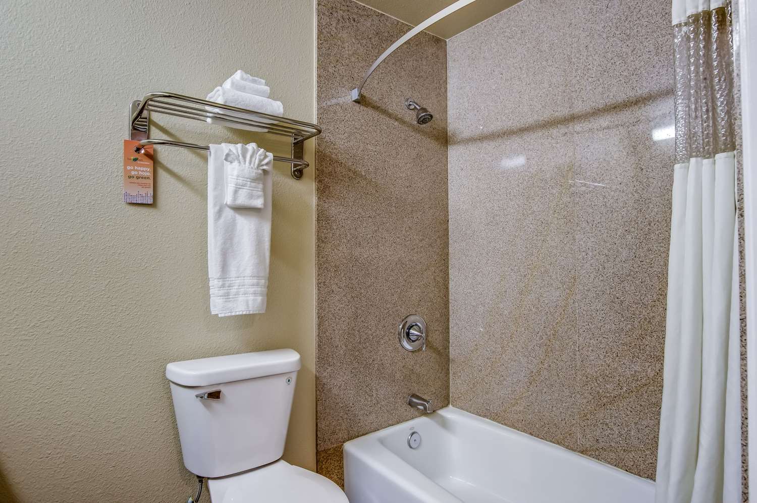 Howard Johnson By Wyndham Reseda Hotel & Suites ลอสแอนเจลิส ภายนอก รูปภาพ