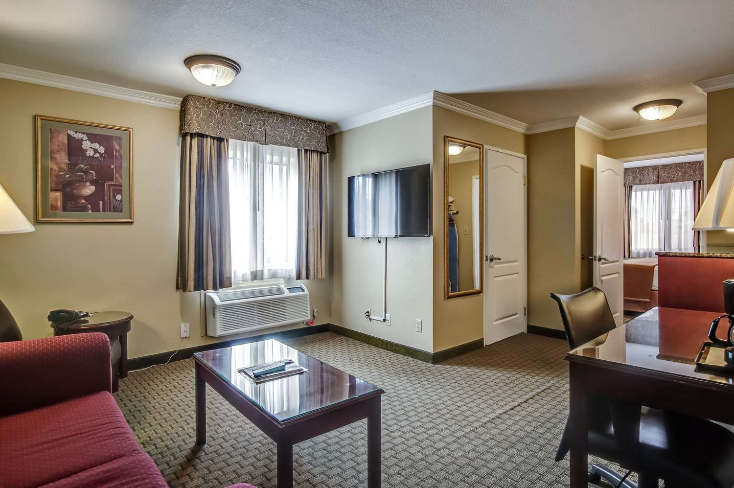 Howard Johnson By Wyndham Reseda Hotel & Suites ลอสแอนเจลิส ภายนอก รูปภาพ